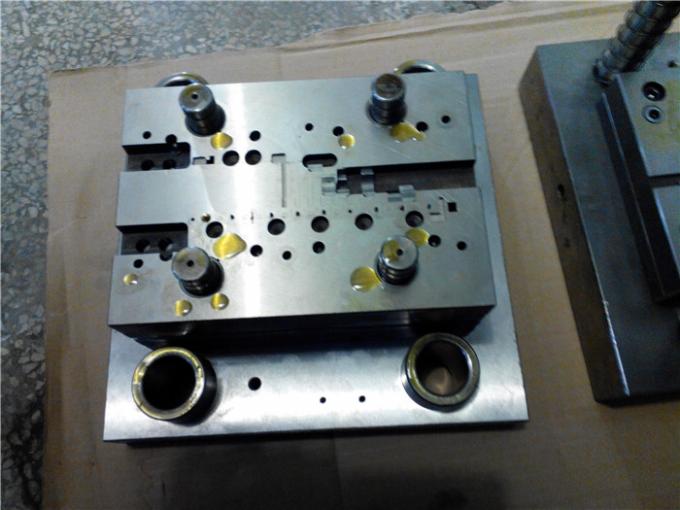Troqueles estampadores/accesorios de la herramienta del metal progresivo de acero/del hardware de la precisión del molde 1