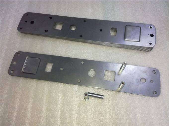 Metal el sellado de los materiales/del metal progresivo que sellan piezas gruesas del acero de la cerradura de puerta 2
