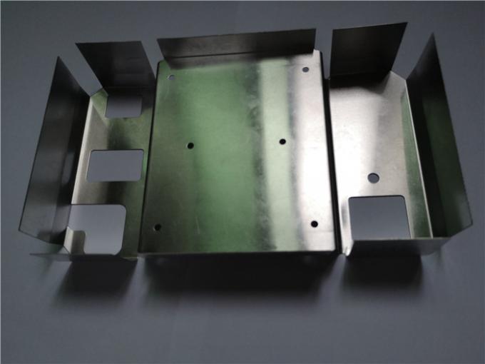 Tronco de la cubierta superior de la cubierta de caja de batería de los troqueles estampadores del metal de la etapa de la caja que sella el molde 1