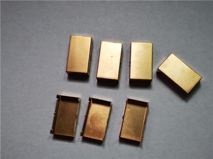 Progresivos de cobre amarillo mueren metal que sella las piezas para proteger el caso del caso/VCO 1